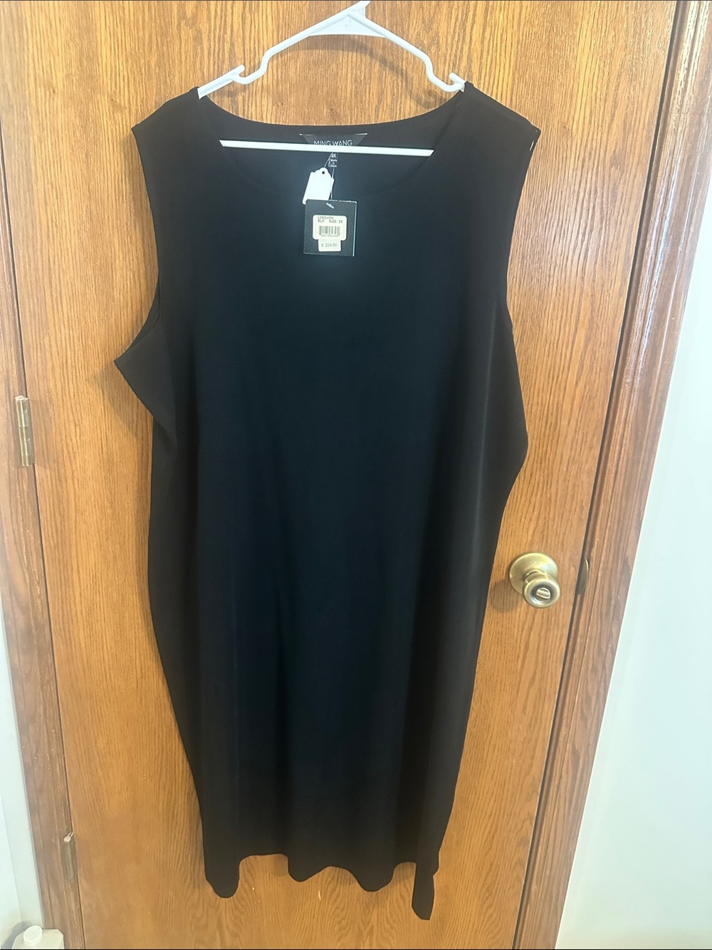 Ming Wang Black Crew-Neck Sleeveless Knit Tunic